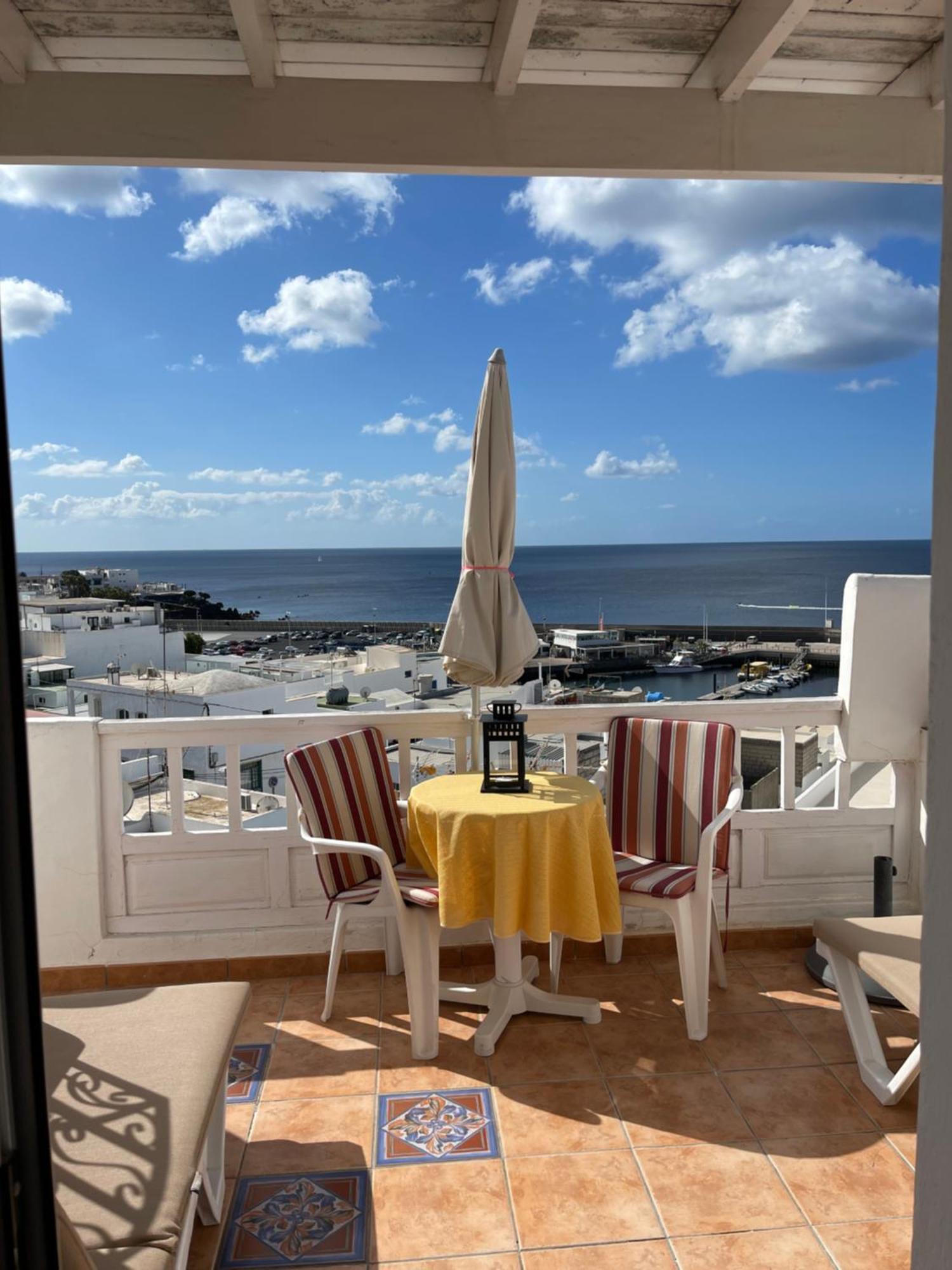 Azul 41 - Puerto Del Carmen Harbor With Oceanview, Pet Friendly, Pool Apartment Tías Екстериор снимка